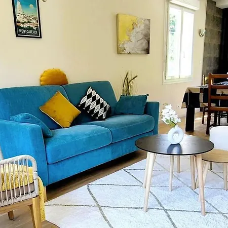 Holiday home Grande Maison Familiale Avec Piscine