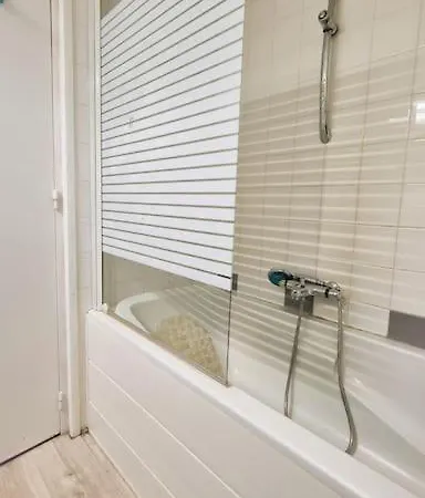 Grande Maison Familiale Avec Piscine Holiday home *