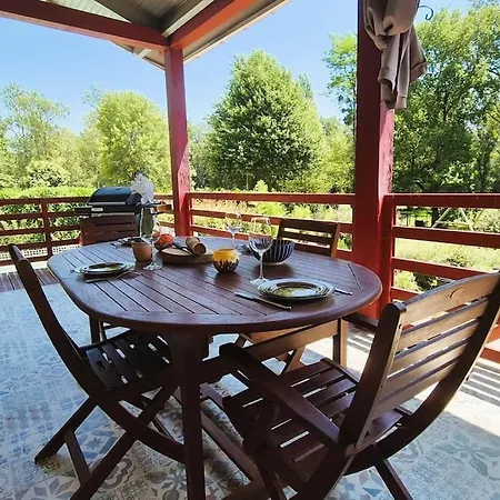 Grande Maison Familiale Avec Piscine Holiday home