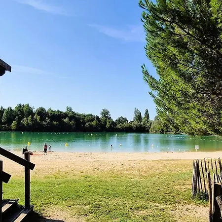 Grande Maison Familiale Avec Piscine Holiday home Lembras