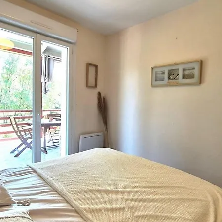 Grande Maison Familiale Avec Piscine Lembras