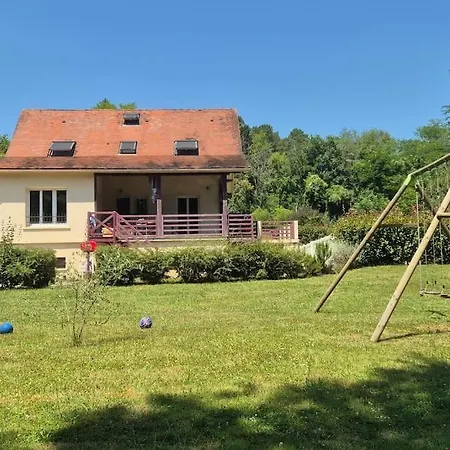 Holiday home Grande Maison Familiale Avec Piscine *